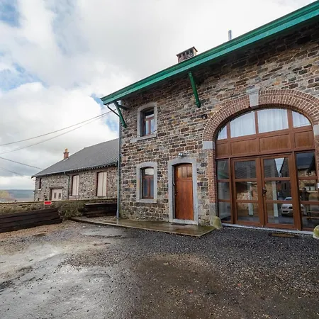 Holiday home Near Coo Waterfalls With Jacuzzi Stoumont